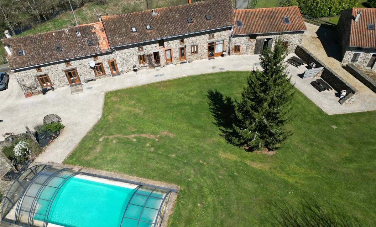 Maison à BELLAC