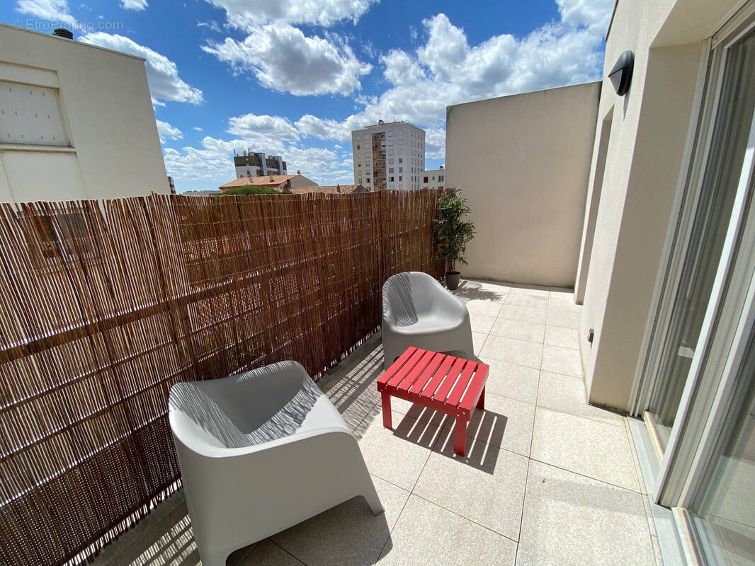 Appartement à NIMES