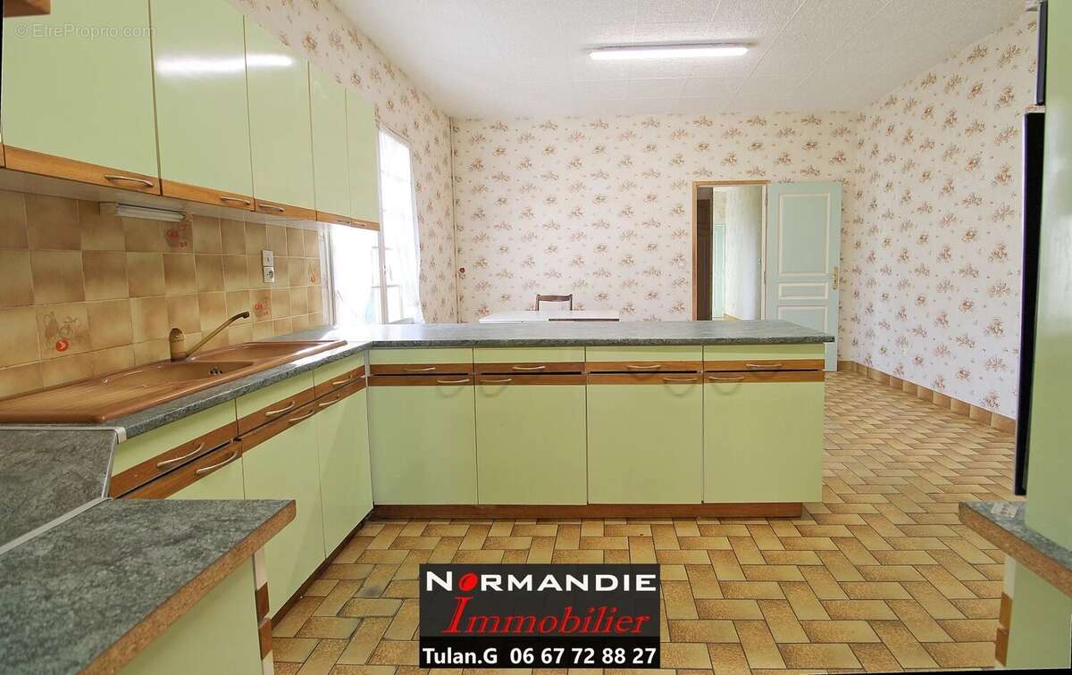 Maison à TOURVILLE-LA-RIVIERE