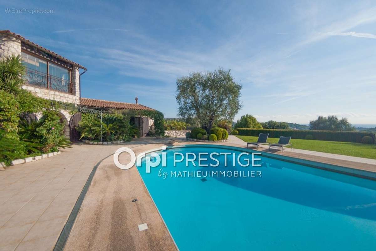 Maison à BIOT