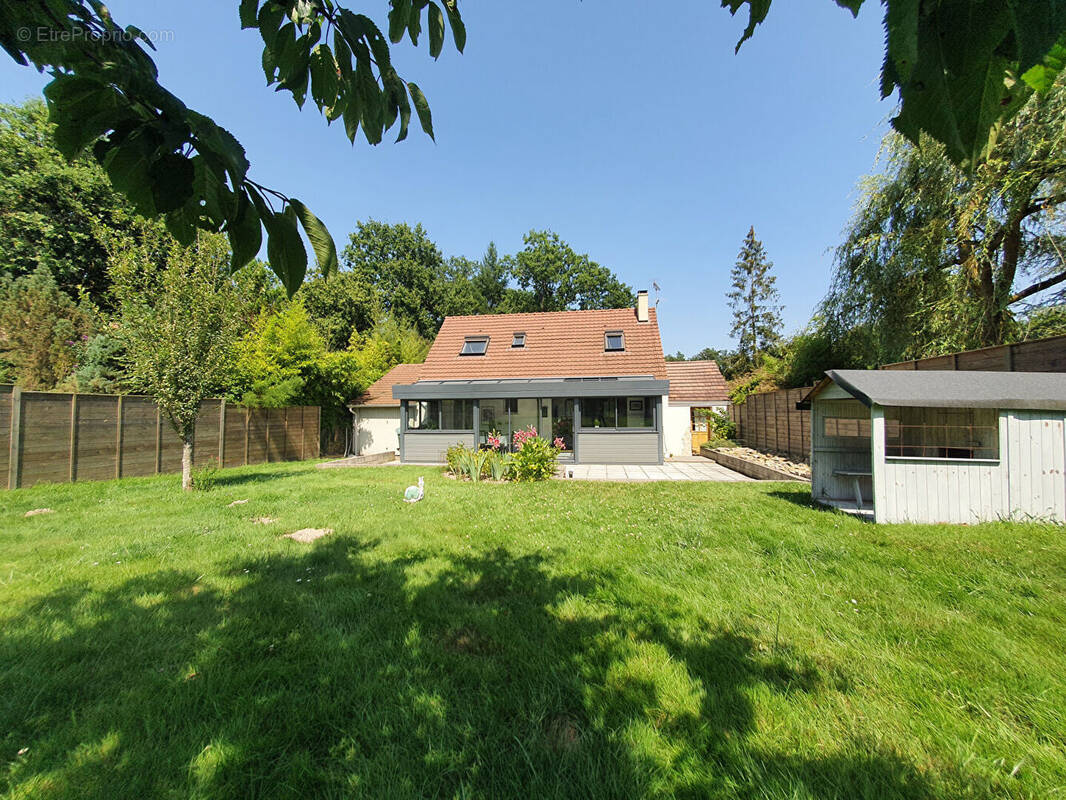 Maison à SAINT-LEGER-EN-YVELINES