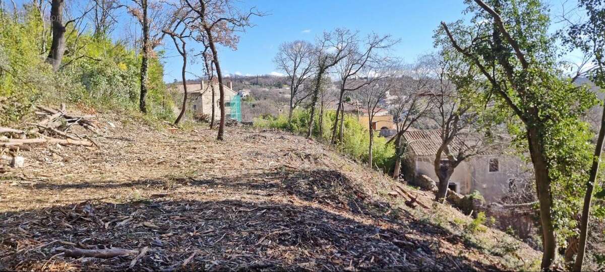Terrain à NERS