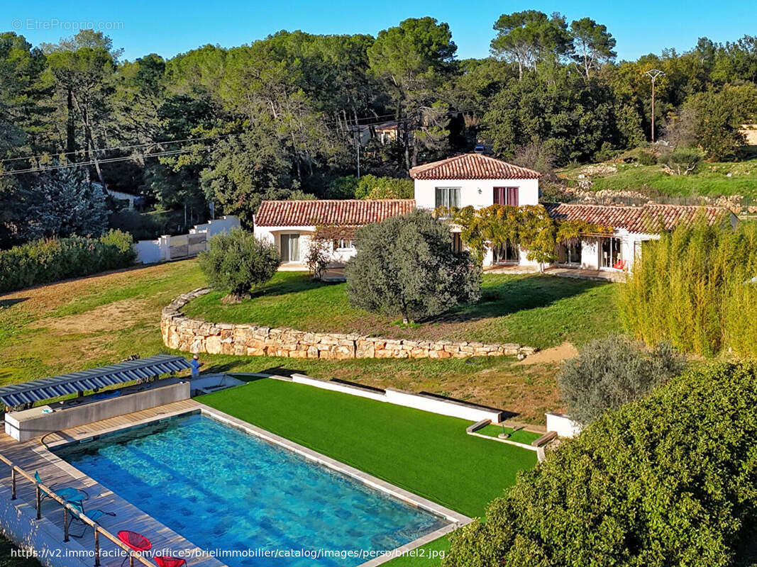 Maison à LORGUES