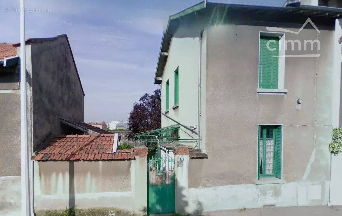 Maison à LYON-8E