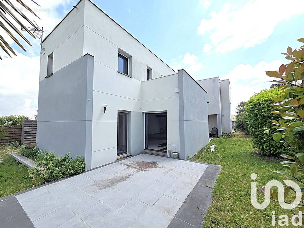 Photo 1 - Maison à CASTELMAUROU