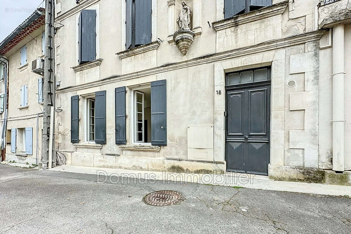 Maison à BARBENTANE