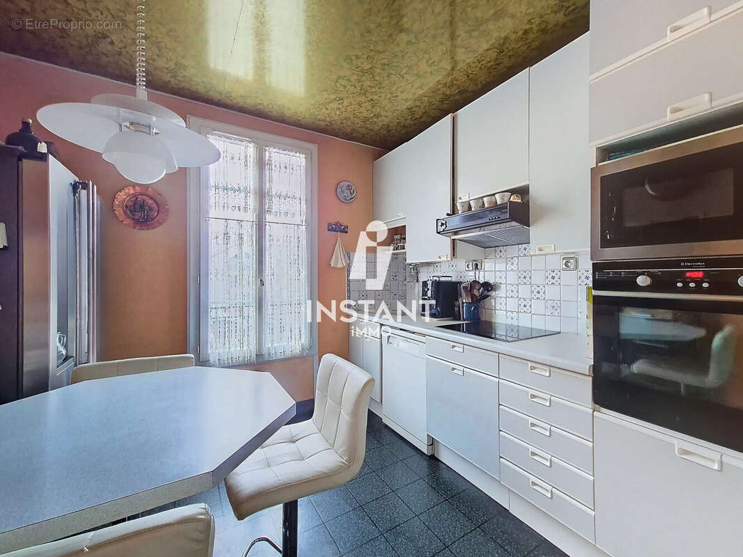 Appartement à MAISONS-ALFORT