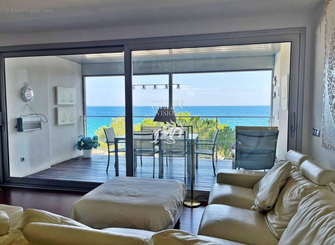 Appartement à PLASSAY