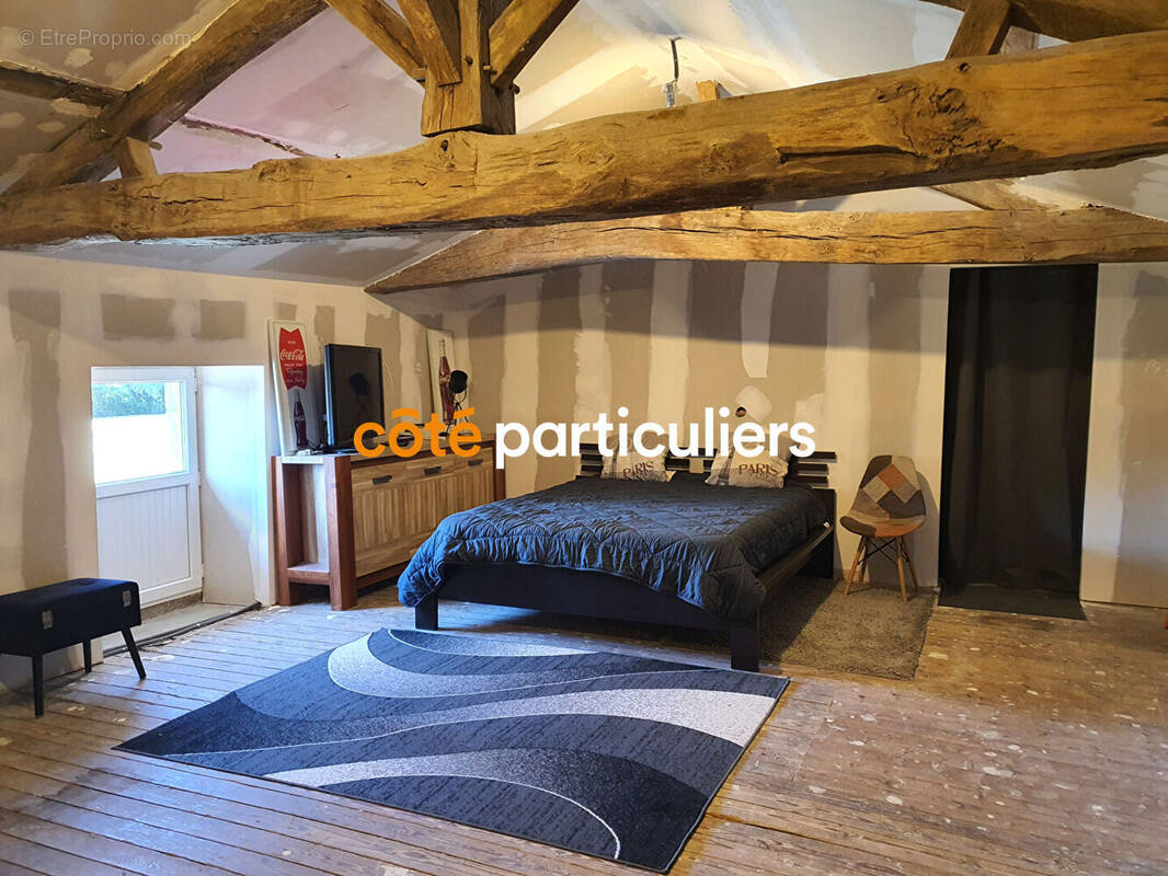 Maison à LA MEILLERAIE-TILLAY