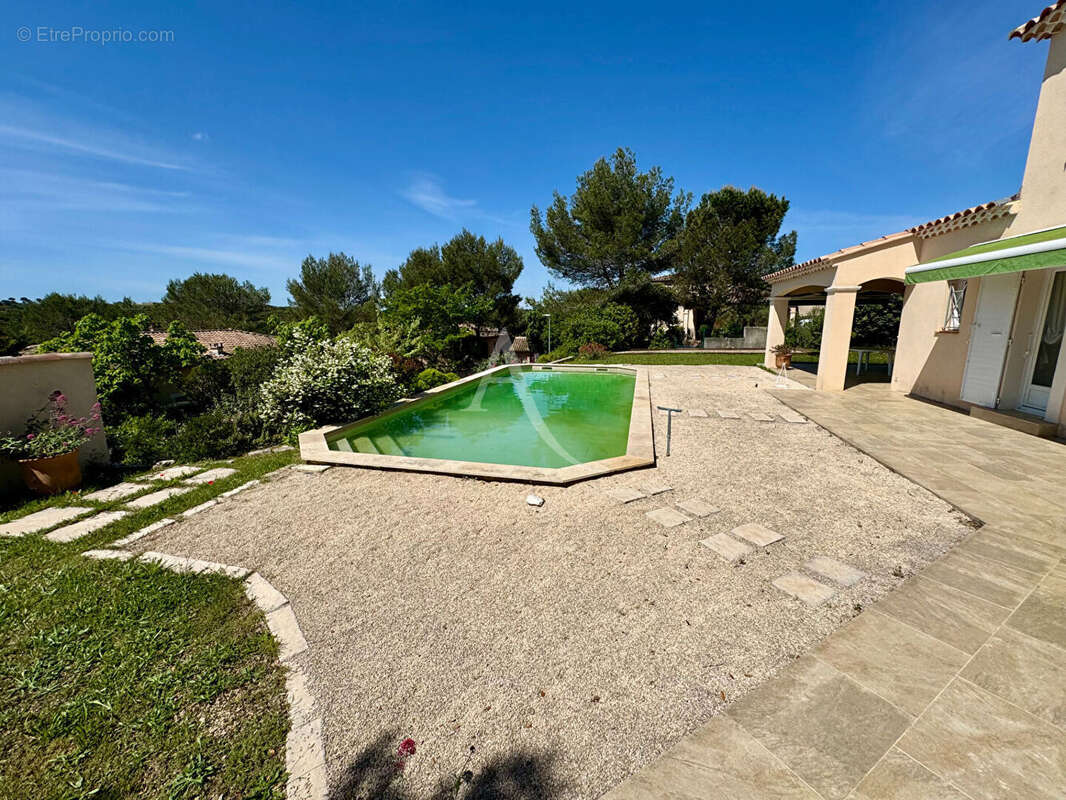 Maison à NIMES