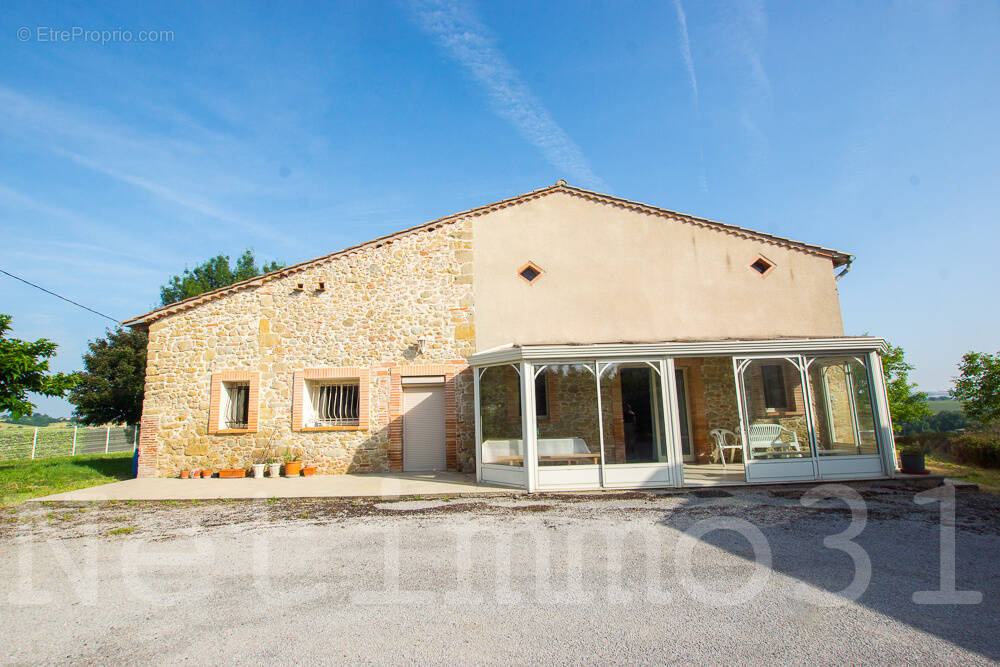 Maison à CUQ-TOULZA