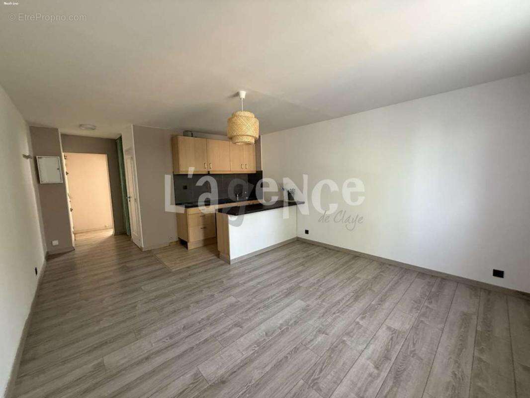 Appartement à CLAYE-SOUILLY