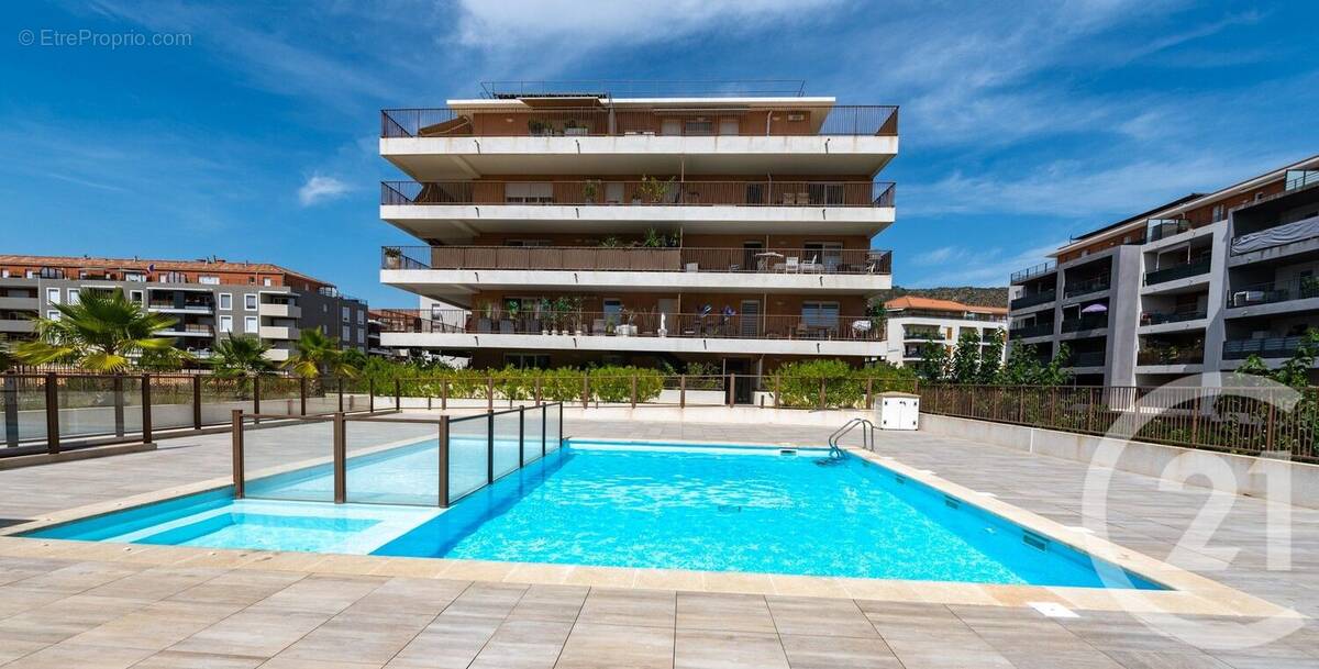 Appartement à LE LAVANDOU