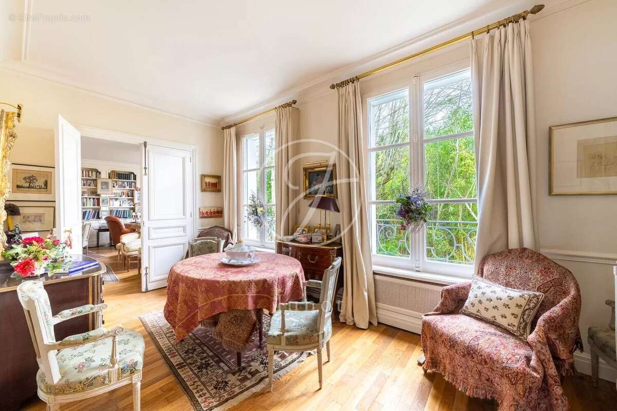 Maison à SEVRES