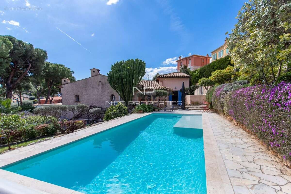 Maison à VILLEFRANCHE-SUR-MER