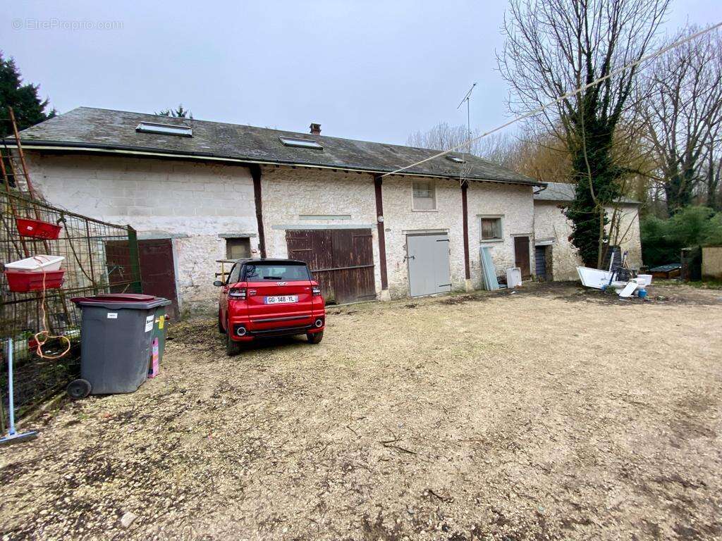 Maison à ETAMPES