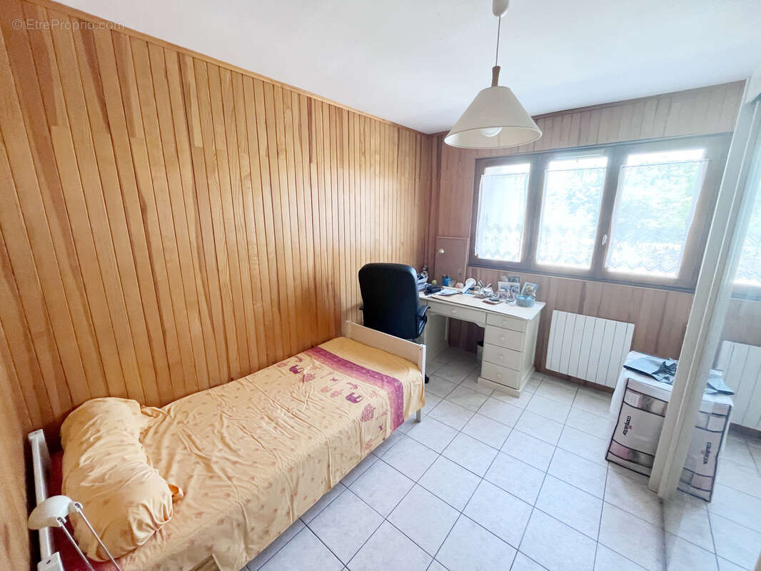 Appartement à LA VALETTE-DU-VAR
