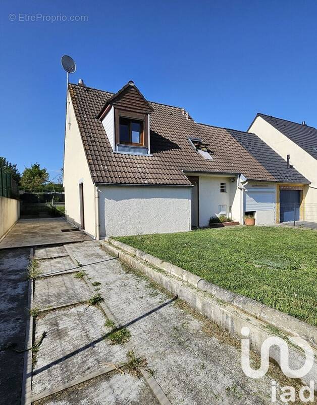 Photo 1 - Maison à FLESSELLES