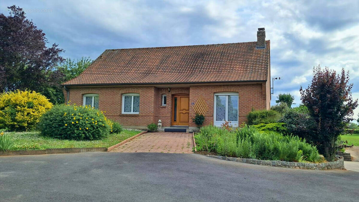 Maison à LE NOUVION-EN-THIERACHE