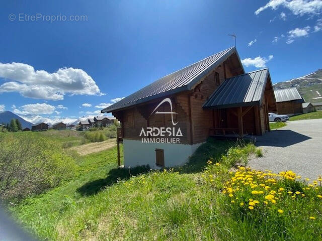 Maison à LE CHATEL