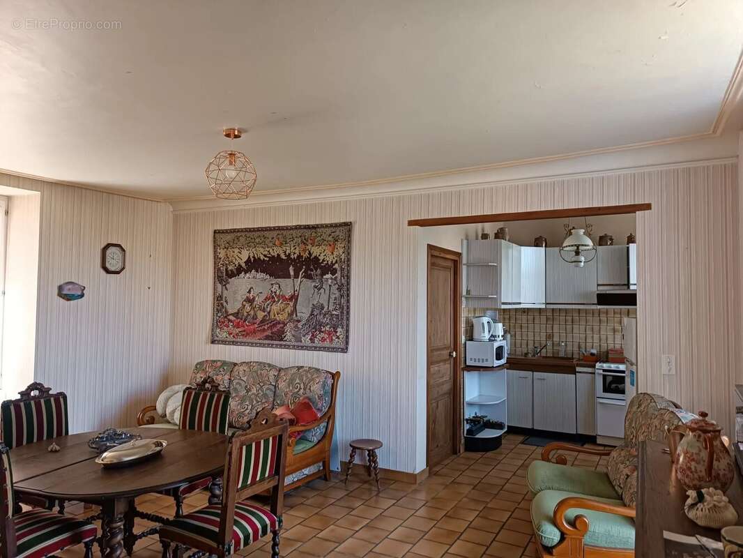 Maison à SAINT-SAVIN