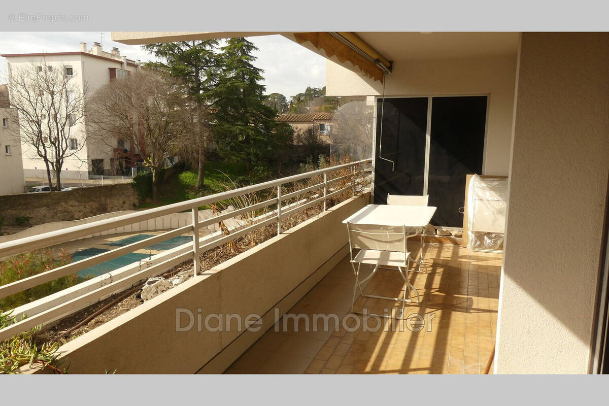 Appartement à NIMES