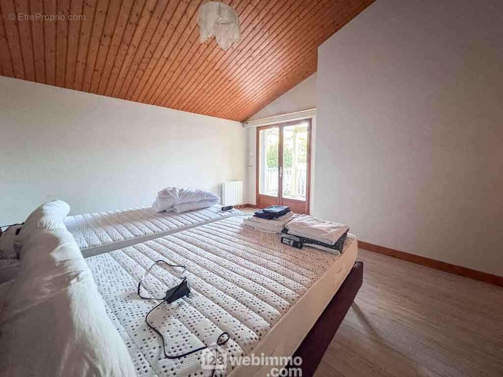 Une suite parentale - Maison à MENOMBLET