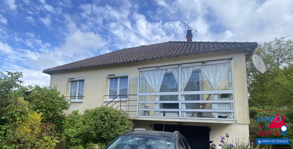 Maison à CHAMPHOL