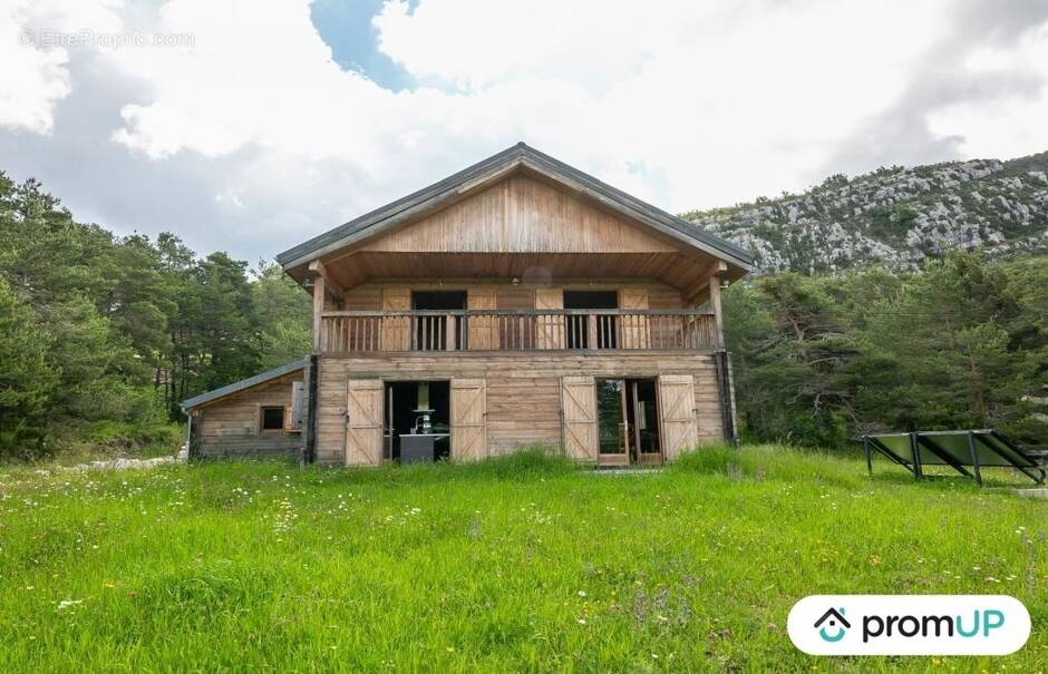 Maison à SERANON
