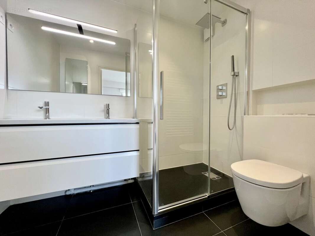 Appartement à SAINT-MAUR-DES-FOSSES