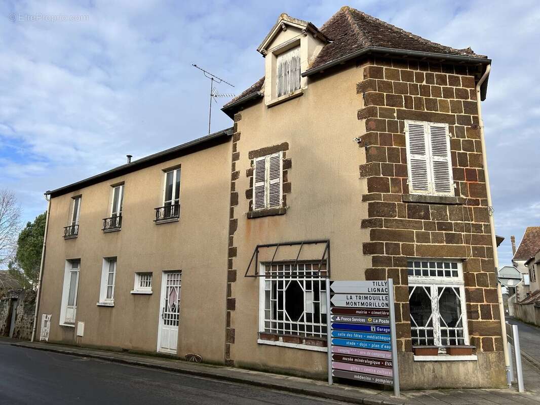 Maison à CHAILLAC