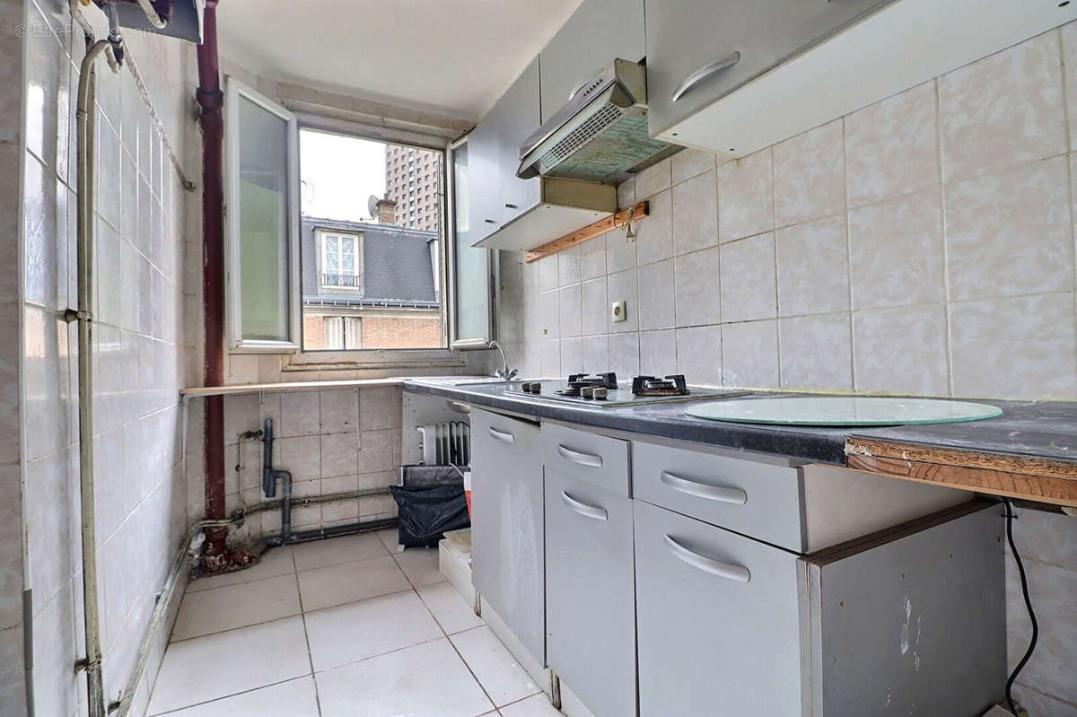 Appartement à AUBERVILLIERS