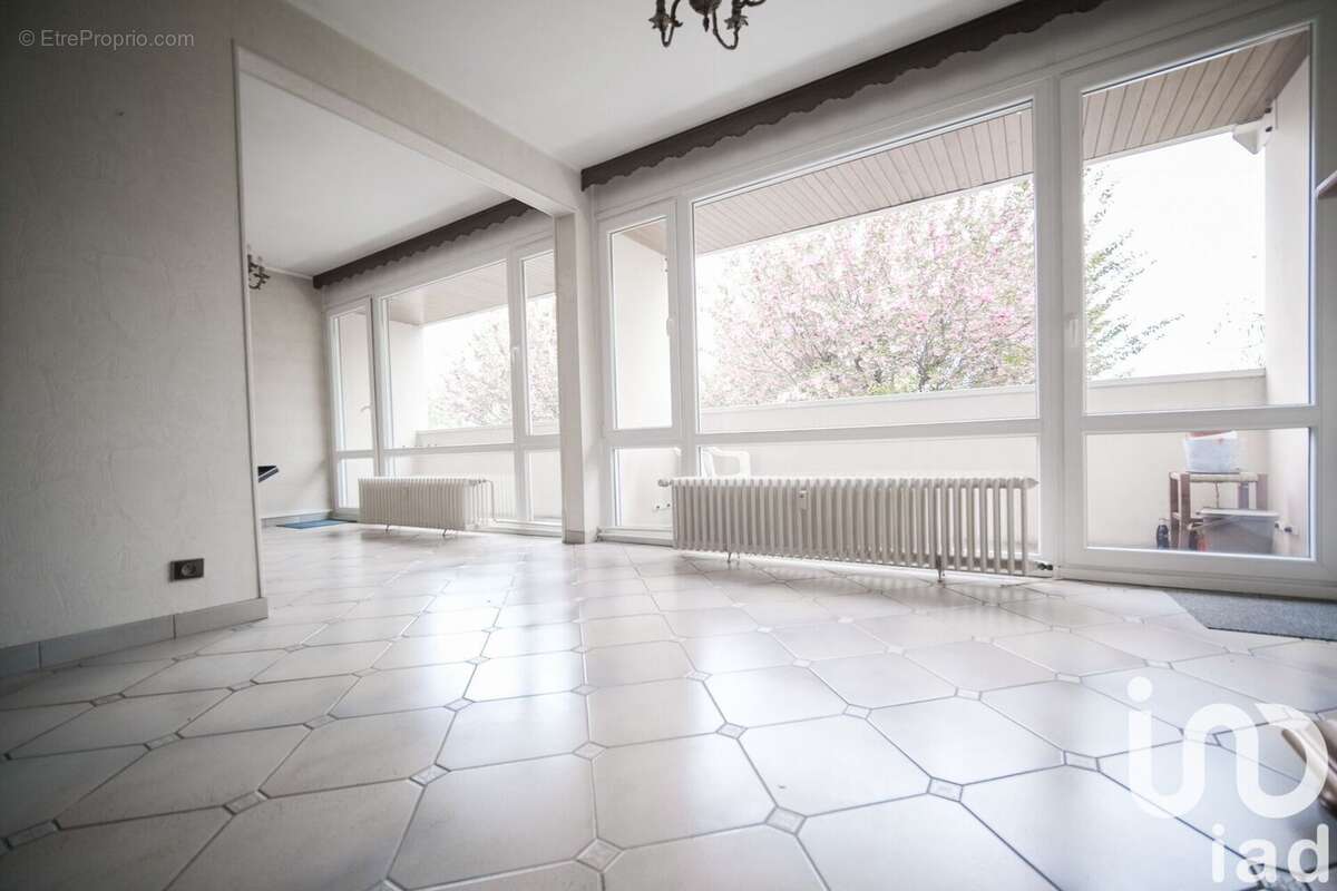 Photo 8 - Appartement à METZ