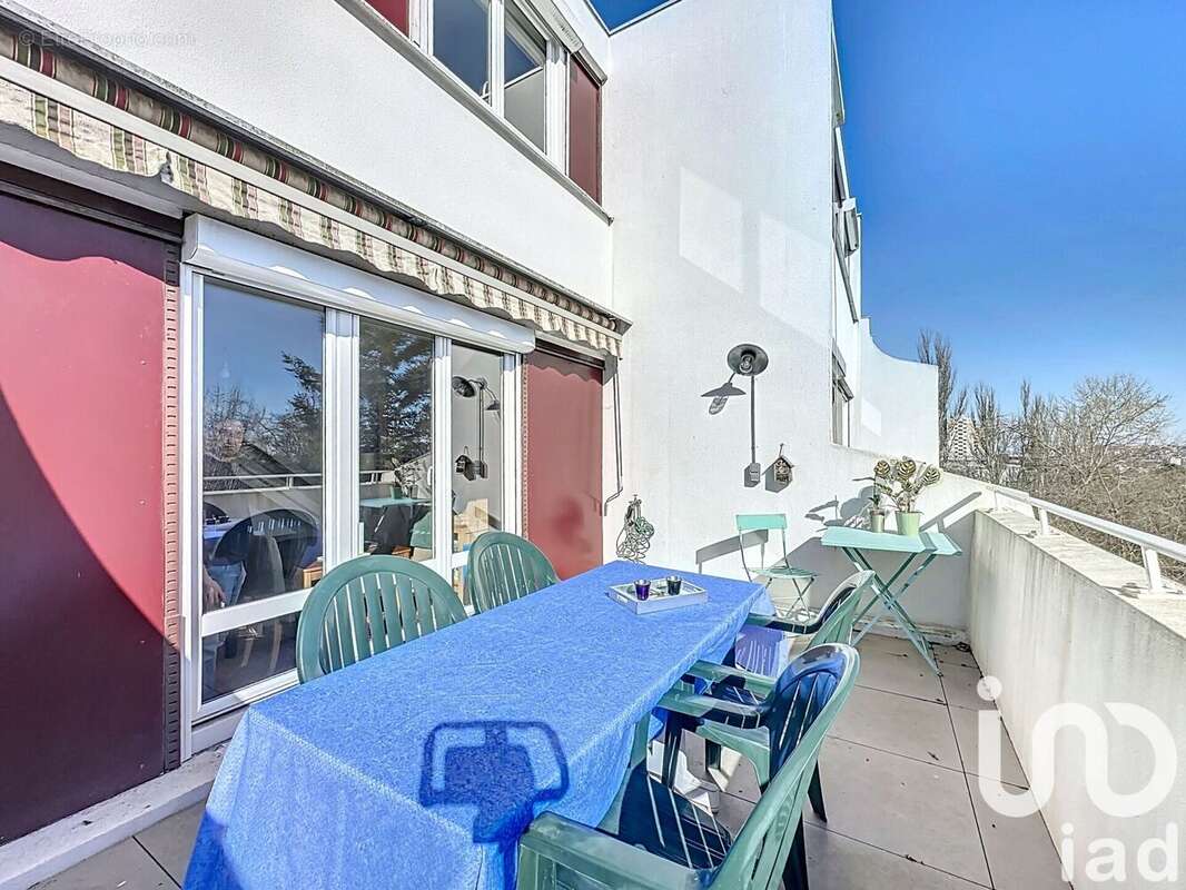 Photo 2 - Appartement à FONTENAY-SOUS-BOIS