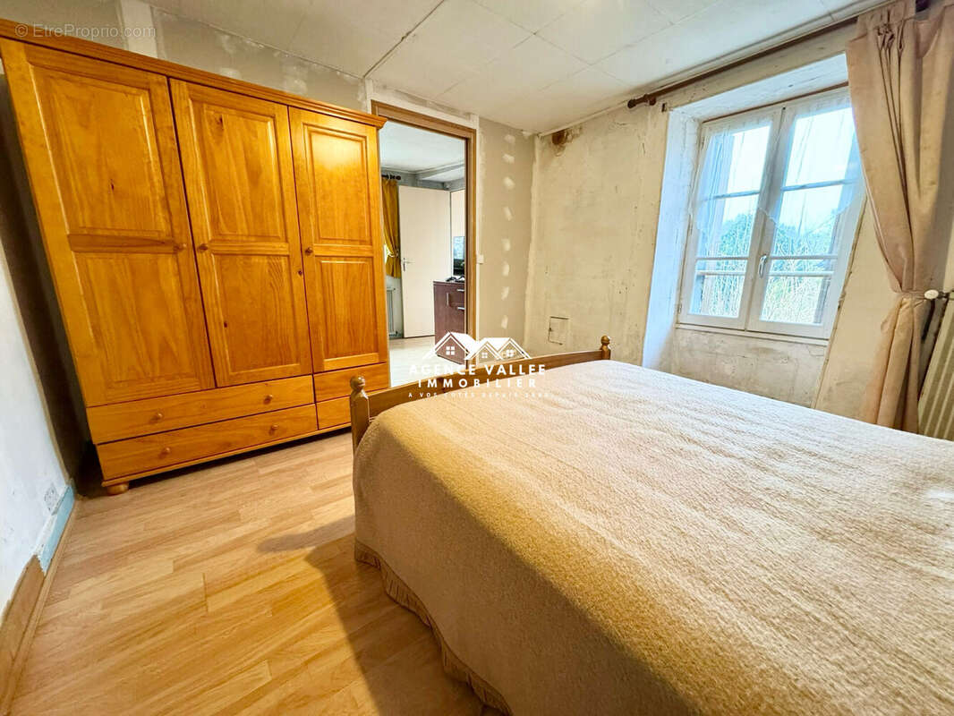 Maison à SAINTRY-SUR-SEINE