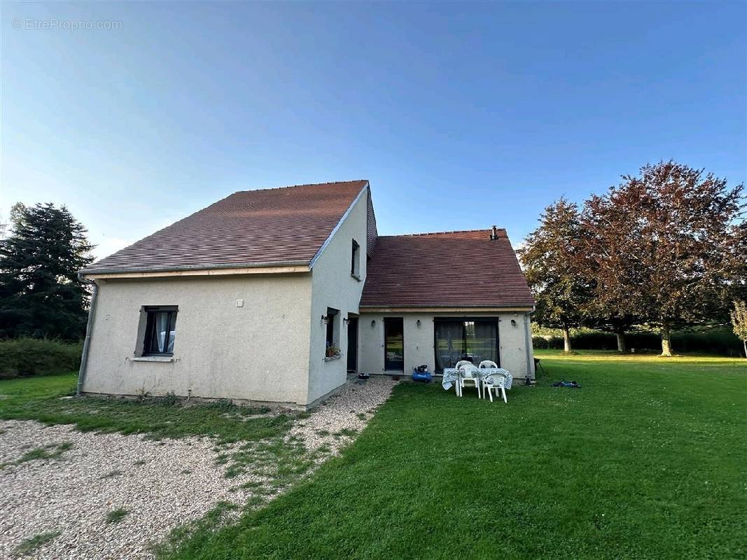 Maison à SENONCHES