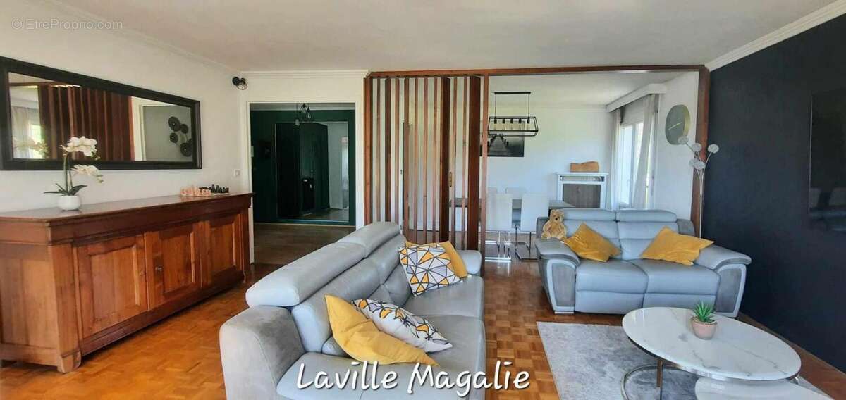 Appartement à ALBERTVILLE