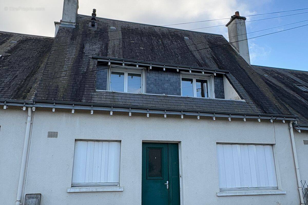 Maison à SAINT-PATERNE-RACAN