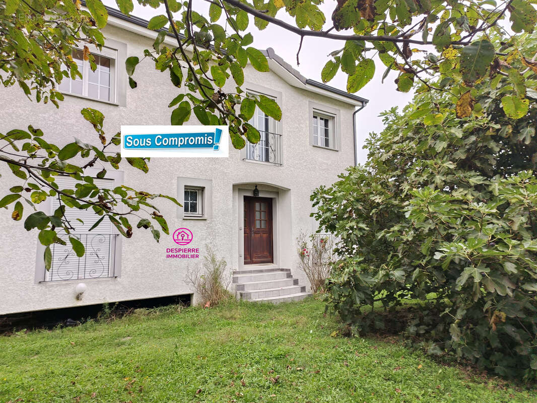Maison à SABLONS