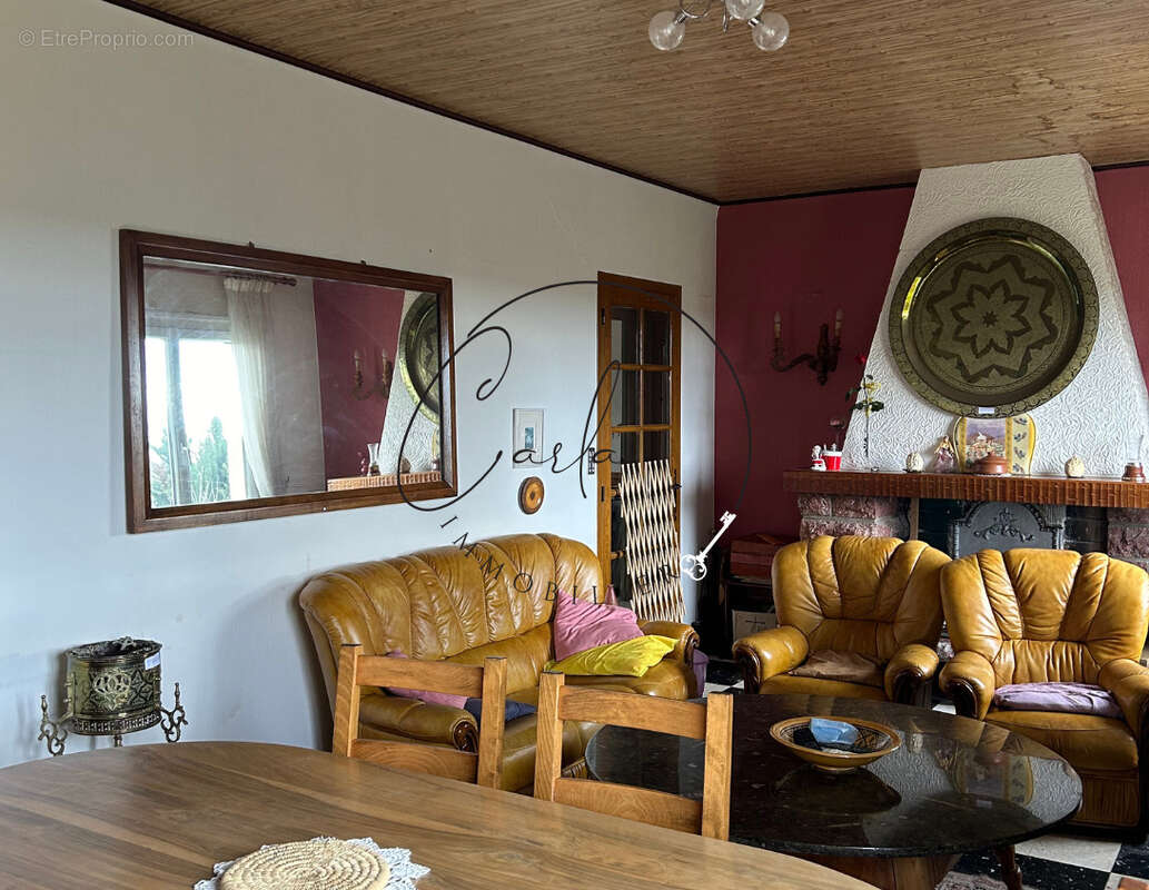 Maison à ALIGNAN-DU-VENT