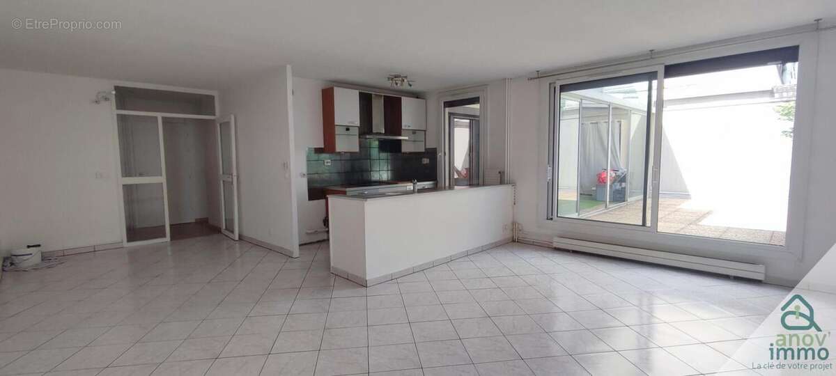 Appartement à ECHIROLLES