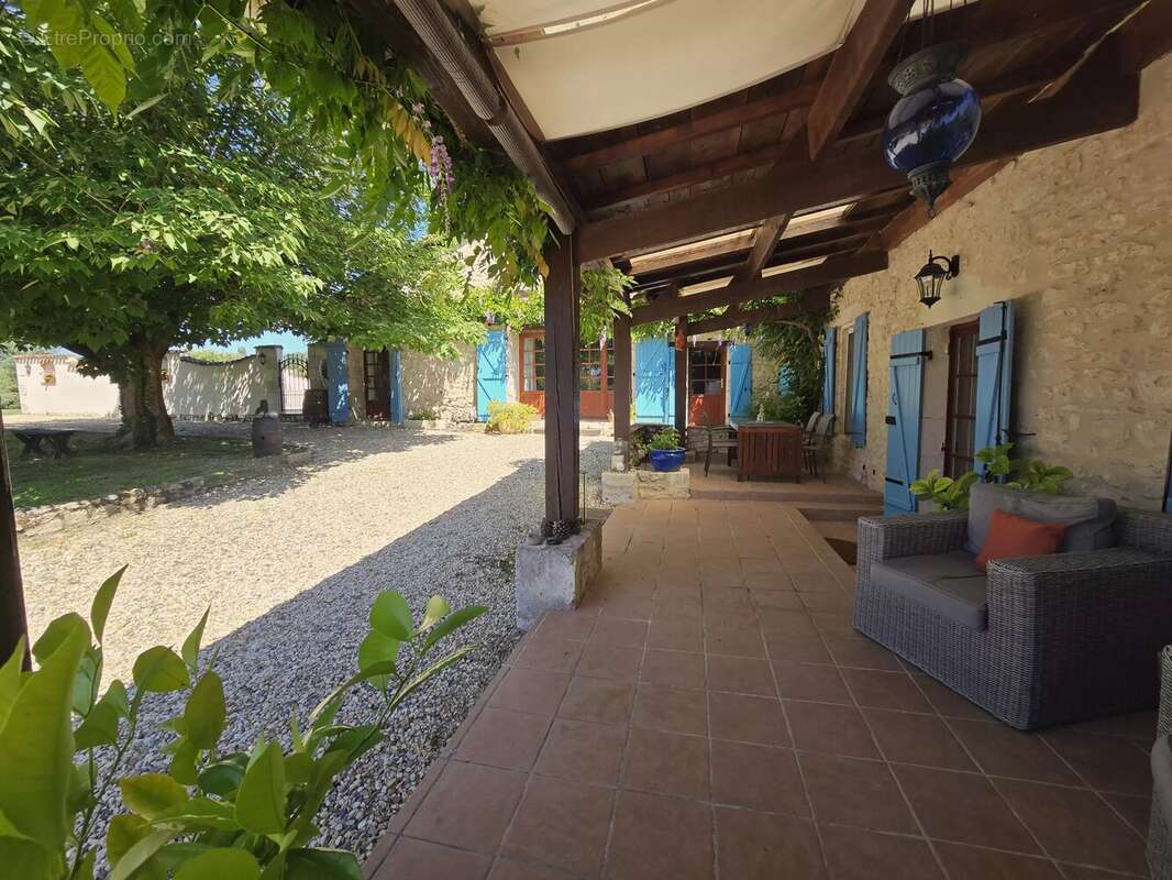 Maison à EYMET