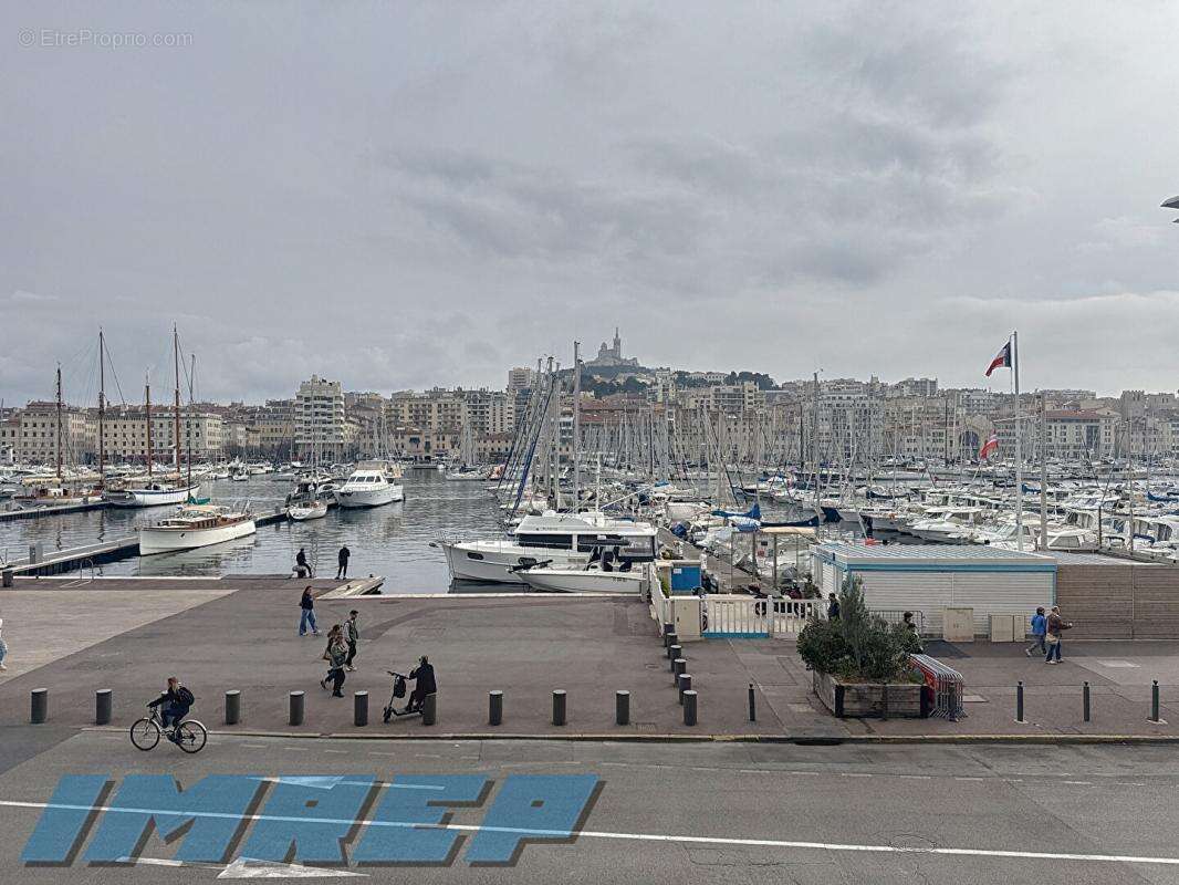 Appartement à MARSEILLE-2E