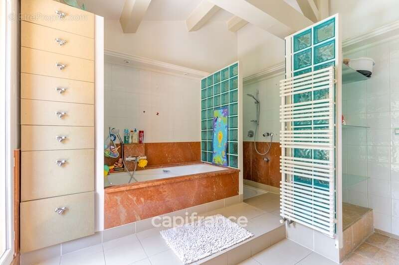 Maison à MARSEILLE-9E
