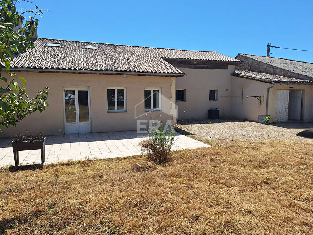 Maison à MONTPON-MENESTEROL