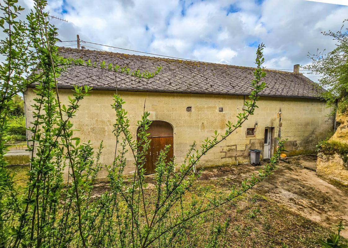 Maison à SAINT-PATERNE-RACAN