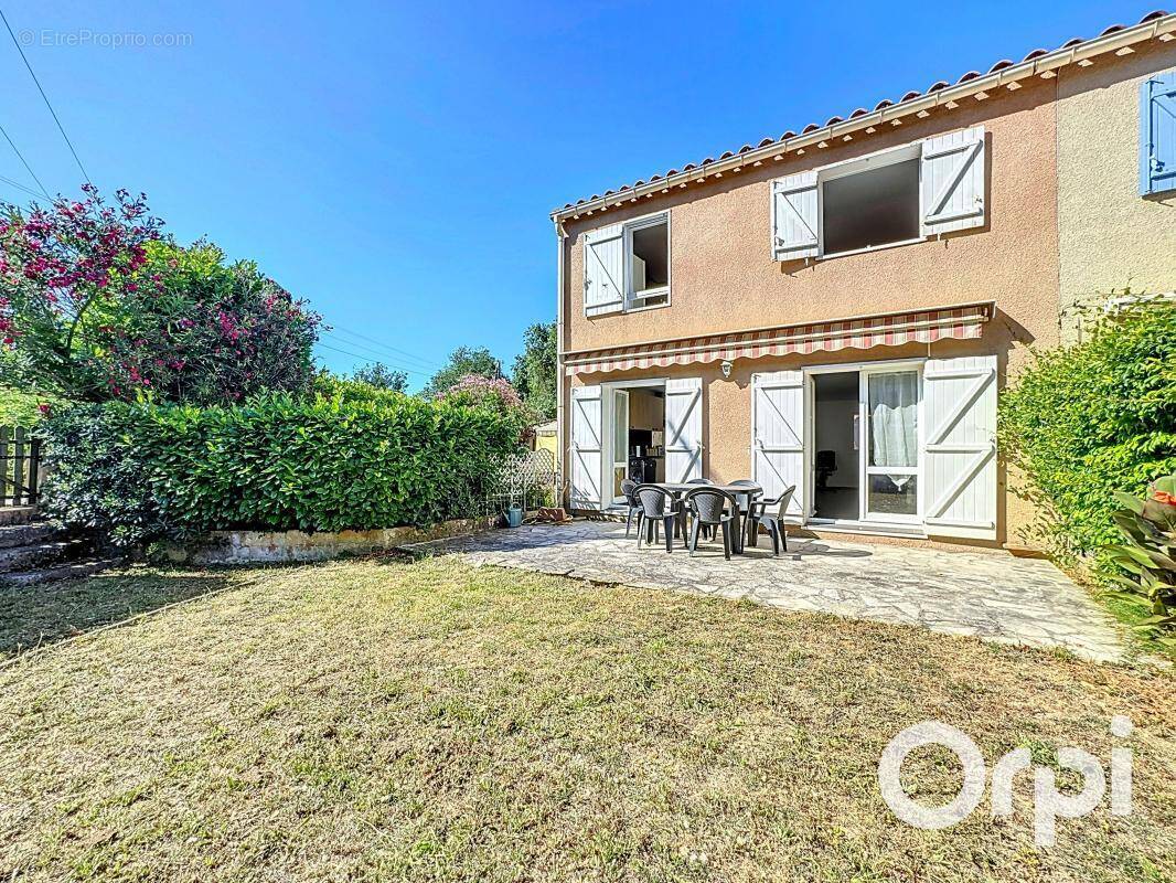 Maison à VILLENEUVE-LOUBET