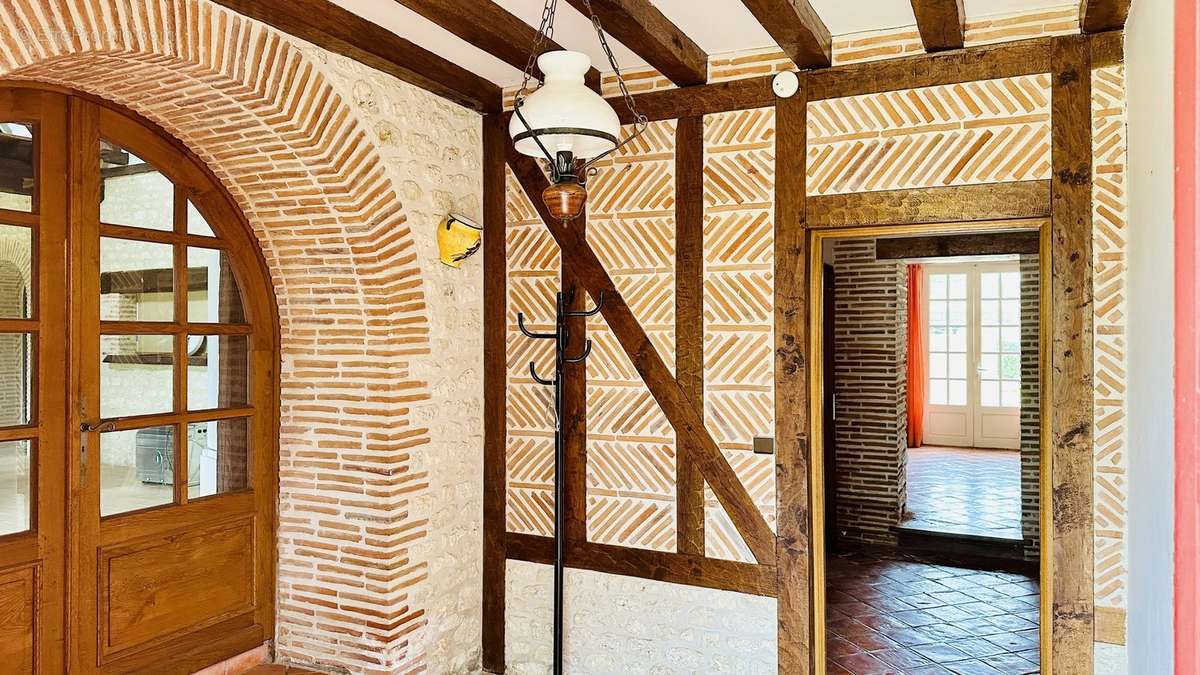 Maison à GARDONNE