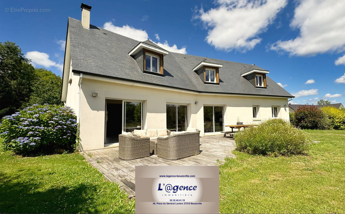 Maison à BEUZEVILLE