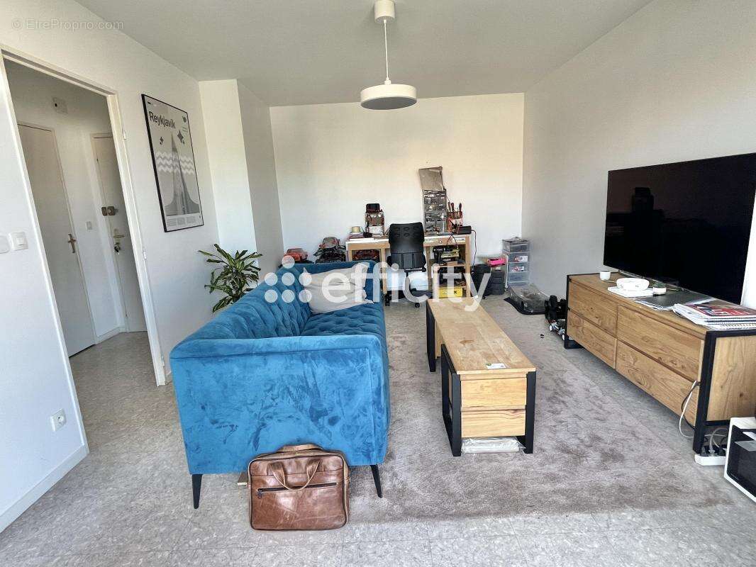 Appartement à LES SORINIERES